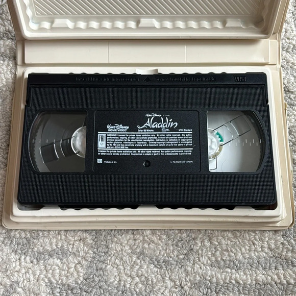 Disney VHS Tapes - Picture 5 of 10